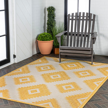 Lior Geometric Moroccan Diamond Area Rug